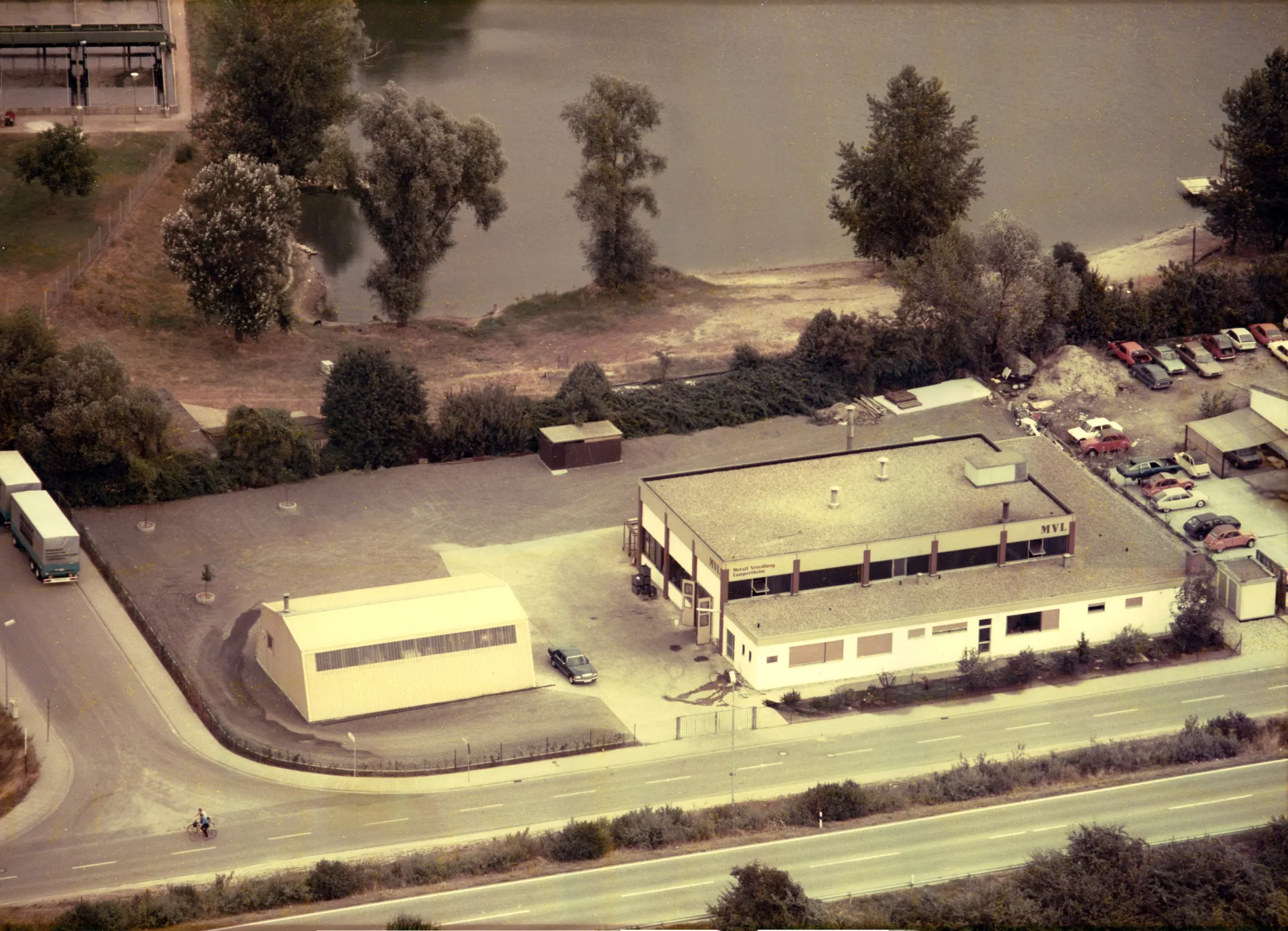 Firmengebäude 1981