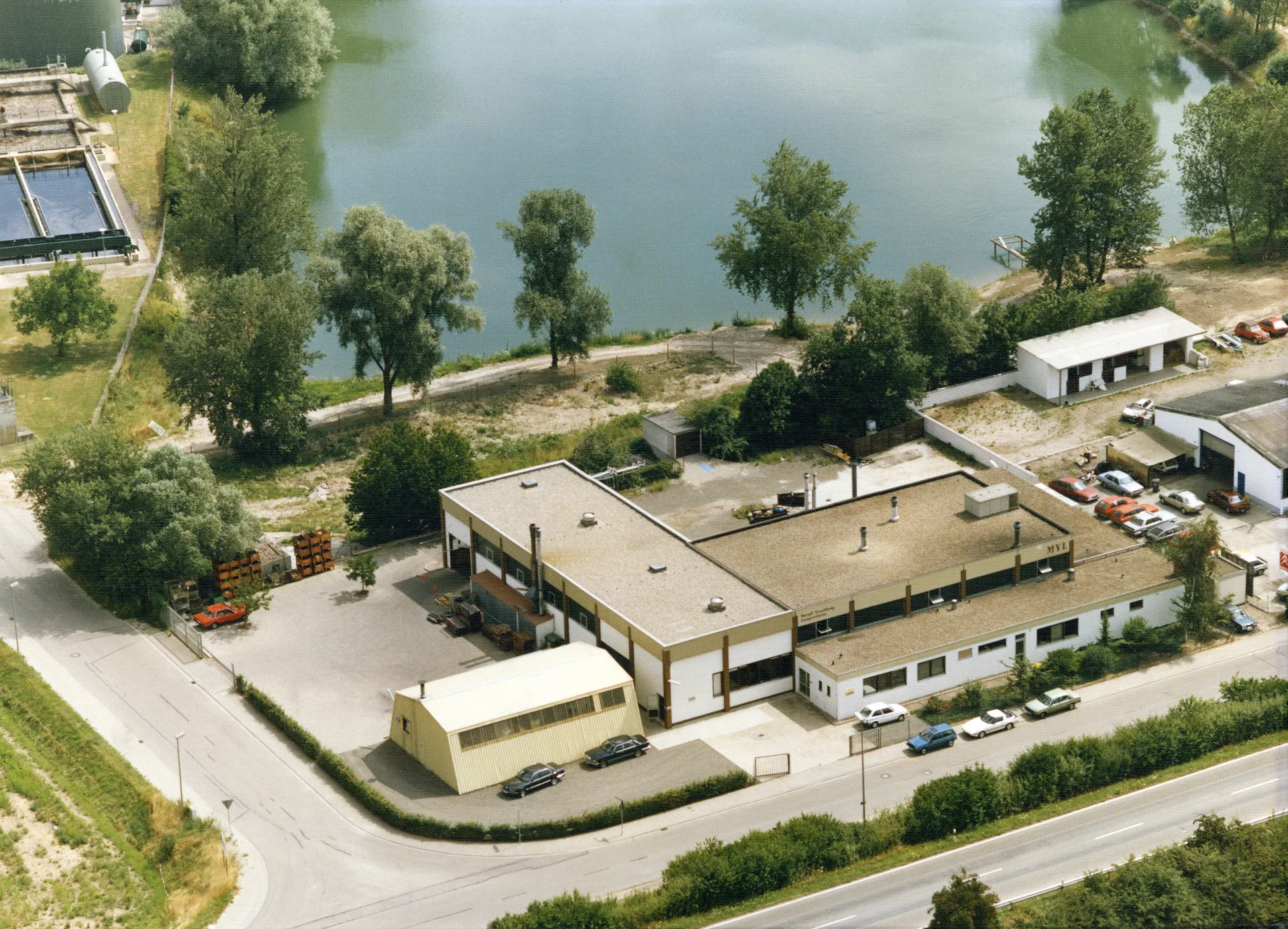 Firmengebäude 1987